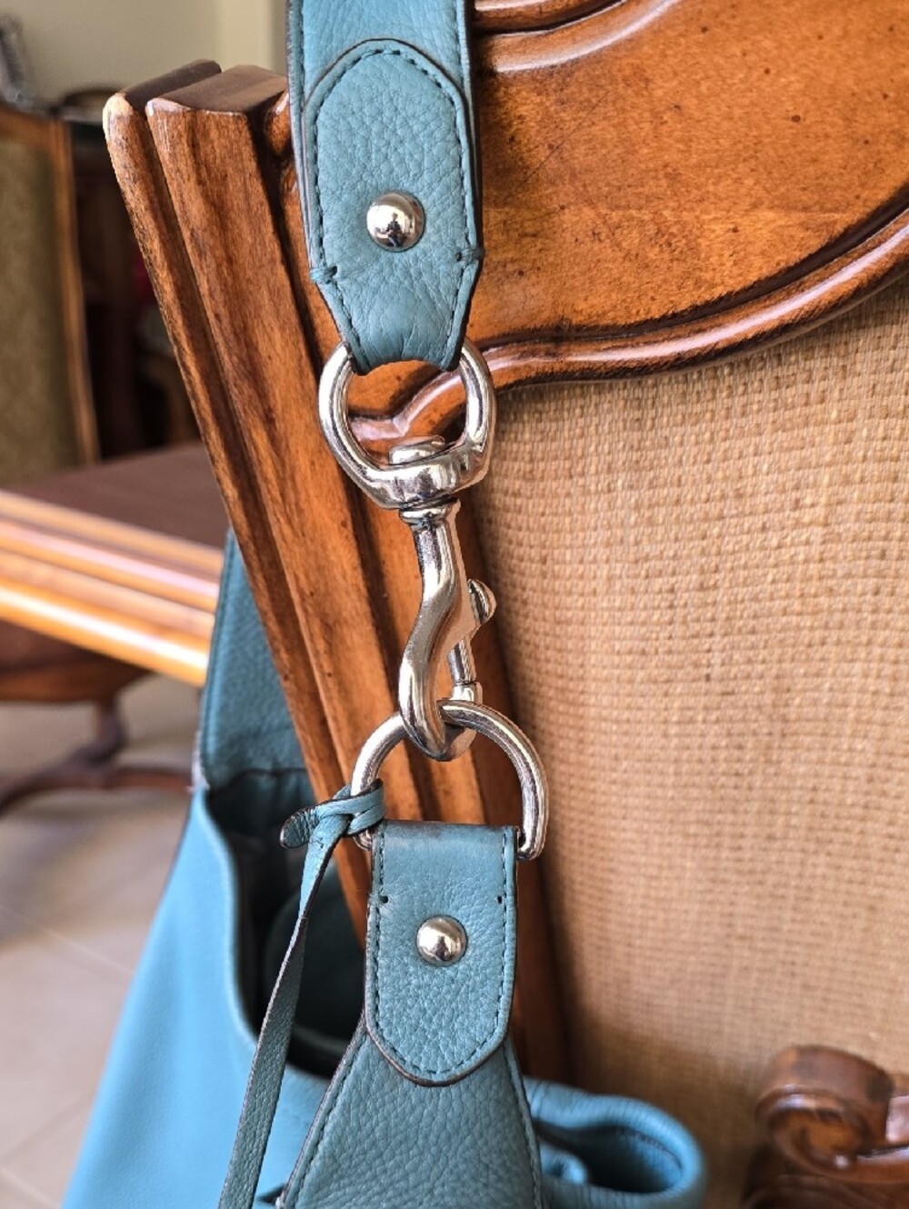 Turquoise pebble leather Coach Avery Shoulder Hobo handbag (model F23309) - Picture 5 of 16